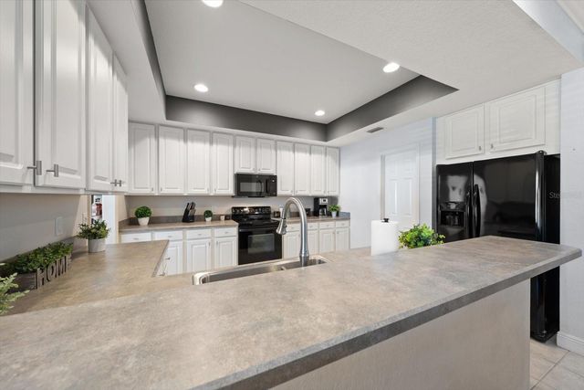 251 1ST AVENUE SW, Largo, FL 33770