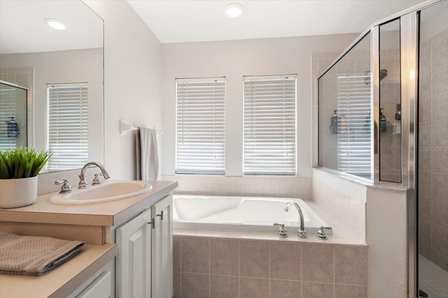 251 1ST AVENUE SW, Largo, FL 33770