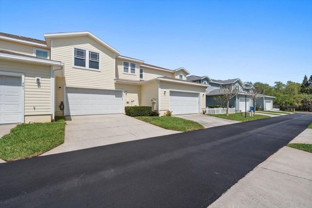 251 1ST AVENUE SW, Largo, FL 33770