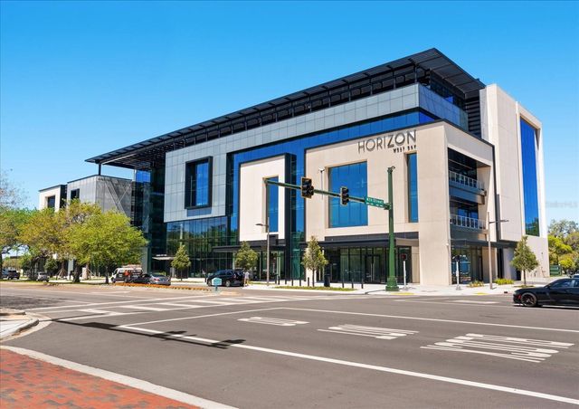 251 1ST AVENUE SW, Largo, FL 33770