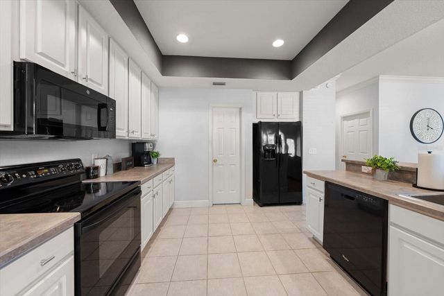 251 1ST AVENUE SW, Largo, FL 33770