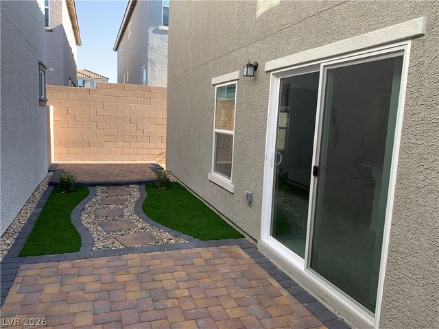 9249 Innot Avenue, Las Vegas, NV 89148