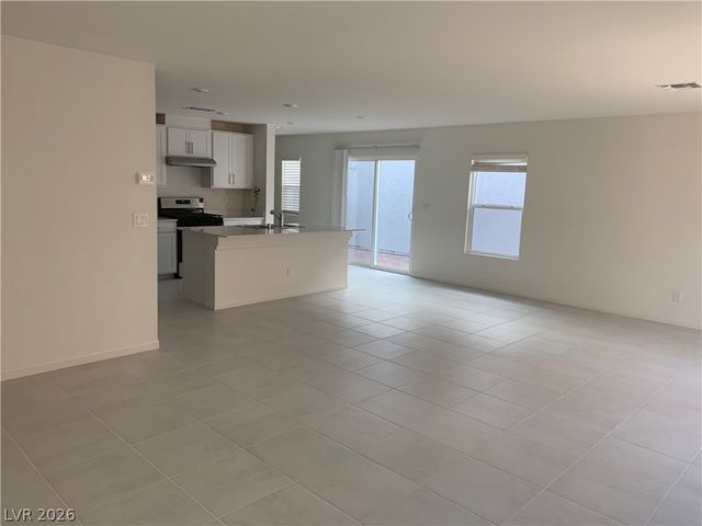 9249 Innot Avenue, Las Vegas, NV 89148