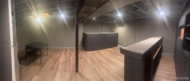 4215 Three Mile Drive, Detroit, MI 48224