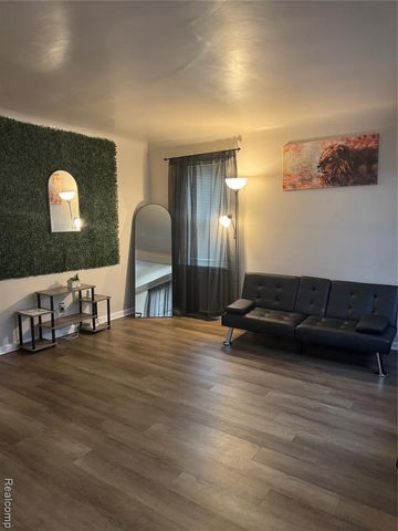 4215 Three Mile Drive, Detroit, MI 48224