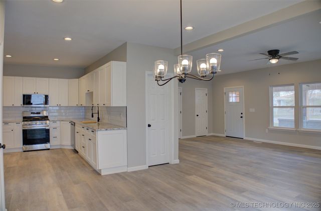 1106 E 6th Street, Okmulgee, OK 74447