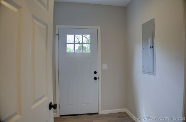 1106 E 6th Street, Okmulgee, OK 74447