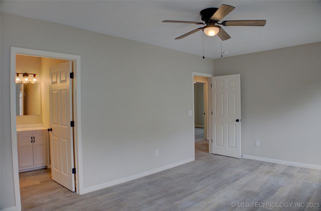 1106 E 6th Street, Okmulgee, OK 74447