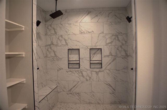 1106 E 6th Street, Okmulgee, OK 74447