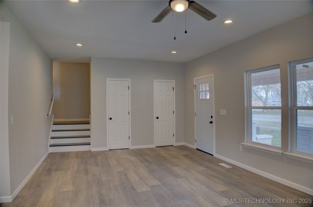 1106 E 6th Street, Okmulgee, OK 74447