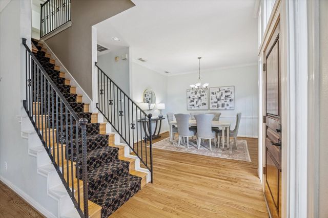 6552 Schuler Street, Houston, TX 77007