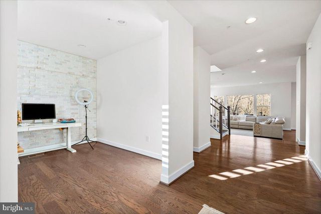 6828 W SHAVANO RD, New Market, MD 21774