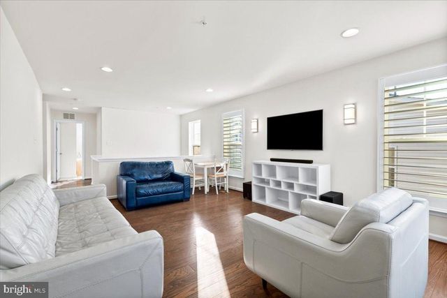 6828 W SHAVANO RD, New Market, MD 21774