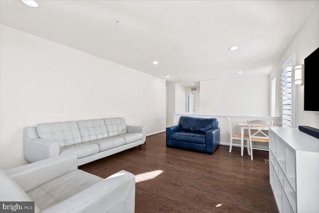 6828 W SHAVANO RD, New Market, MD 21774