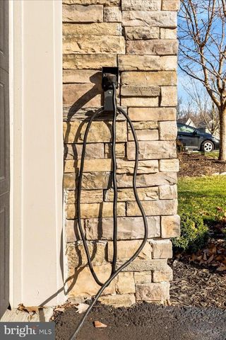 6828 W SHAVANO RD, New Market, MD 21774