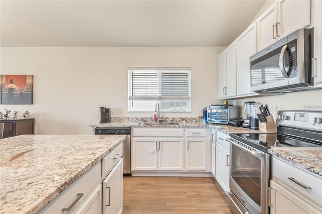 495 OVERPOOL AVENUE, Davenport, FL 33896