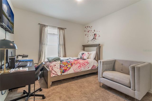 495 OVERPOOL AVENUE, Davenport, FL 33896