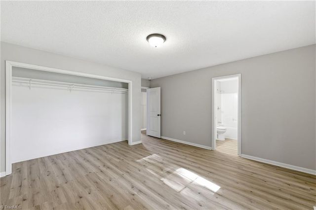 230 James Street, Lexington, NC 27295