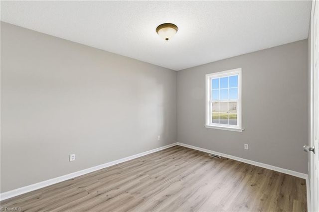 230 James Street, Lexington, NC 27295