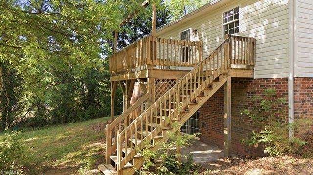 230 James Street, Lexington, NC 27295