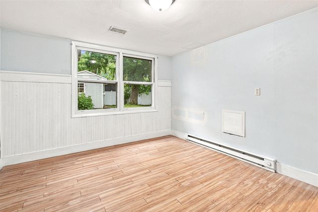 923 Bell Avenue, New Buffalo, MI 49117