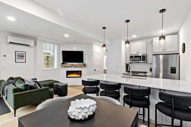 286A Bradford Street 5, Provincetown, MA 02657