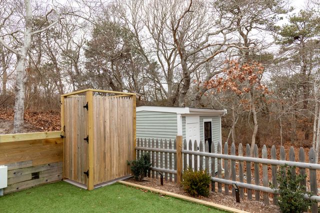 286A Bradford Street 5, Provincetown, MA 02657