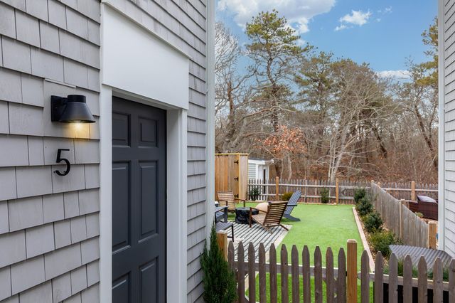 286A Bradford Street 5, Provincetown, MA 02657