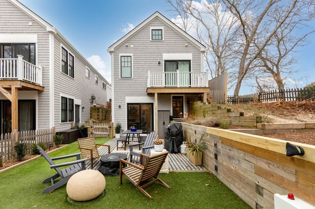 286A Bradford Street 5, Provincetown, MA 02657