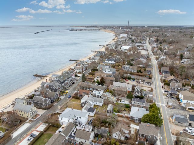 286A Bradford Street 5, Provincetown, MA 02657