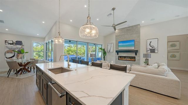 7909 20TH PLACE W, Bradenton, FL 34209