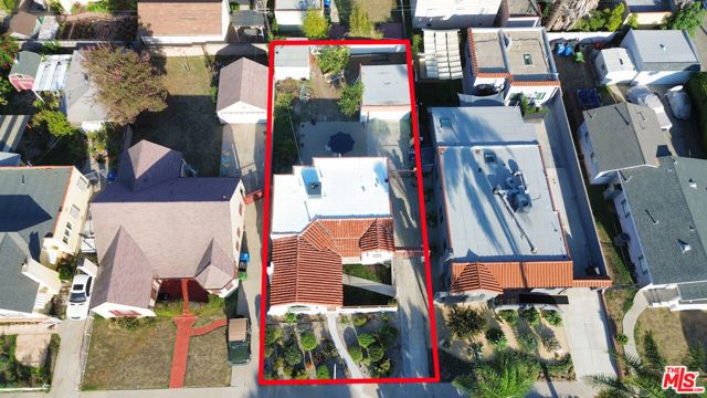 7032 2nd Avenue, Los Angeles, CA 90043