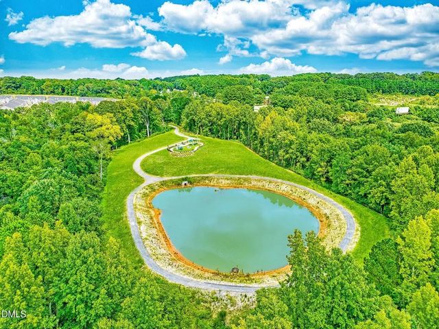 215 Central Townes Way 323, Raleigh, NC 27603