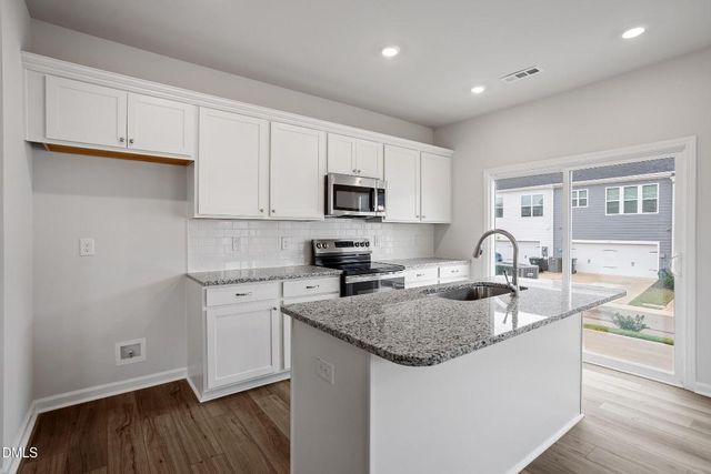 215 Central Townes Way 323, Raleigh, NC 27603