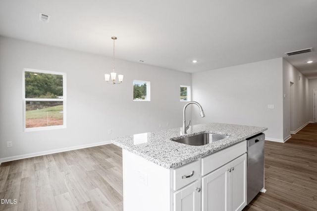 215 Central Townes Way 323, Raleigh, NC 27603