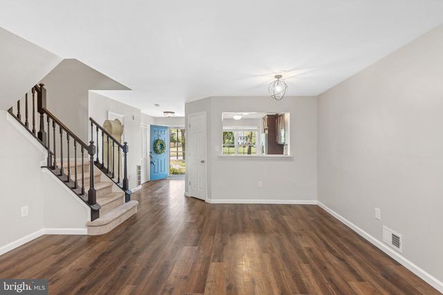 604 LINDSLEY CT, Burlington Township, NJ 08016