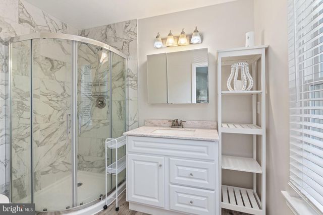604 LINDSLEY CT, Burlington Township, NJ 08016
