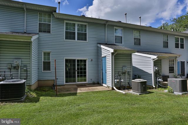 604 LINDSLEY CT, Burlington Township, NJ 08016