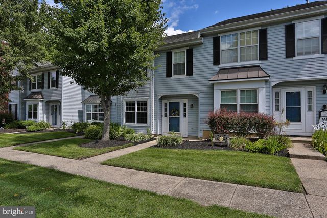 604 LINDSLEY CT, Burlington Township, NJ 08016