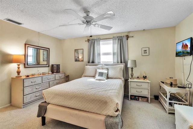 6205 34TH AVENUE W, Bradenton, FL 34209