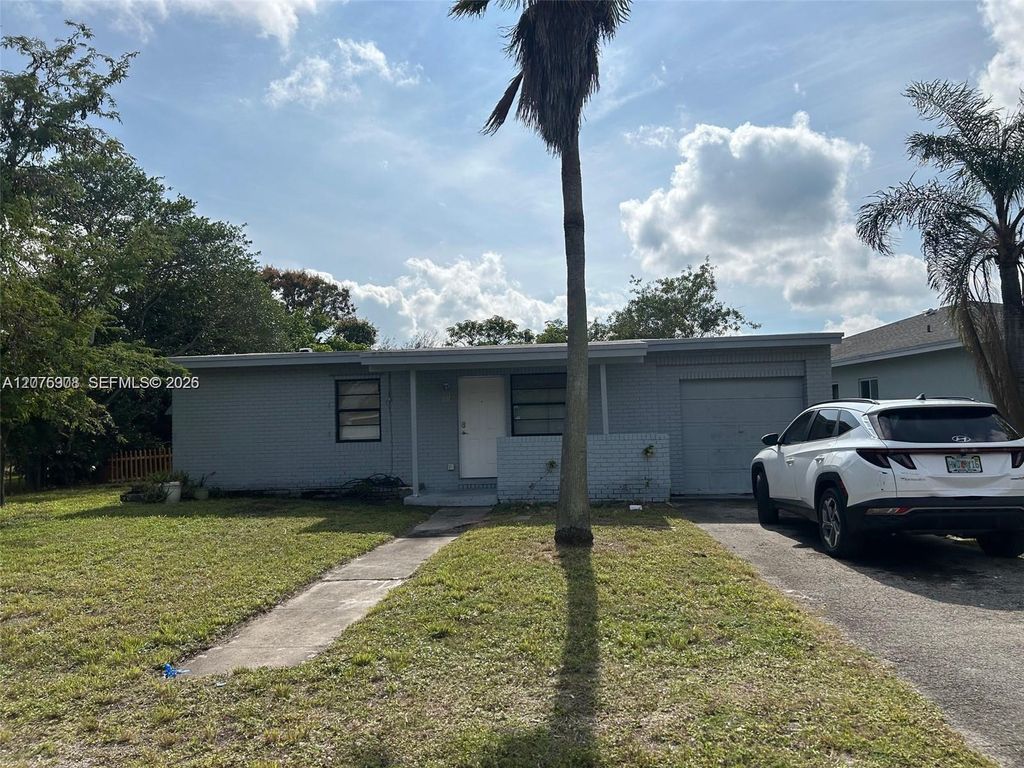 1318 NW 11th Street, Fort Lauderdale, FL 33311