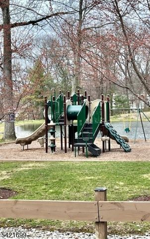 24 Forest Trl, Hardyston Twp., NJ 07419