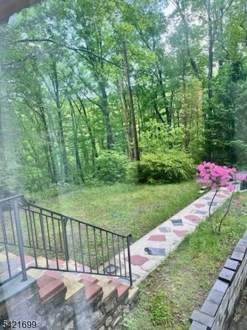 24 Forest Trl, Hardyston Twp., NJ 07419