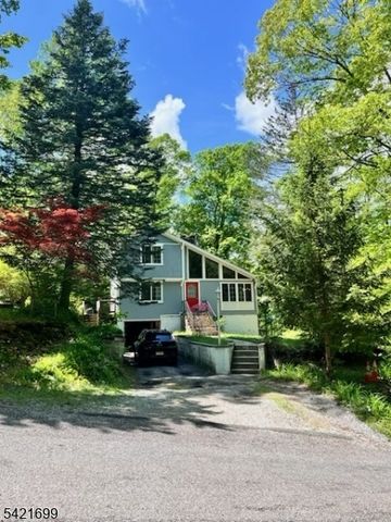 24 Forest Trl, Hardyston Twp., NJ 07419