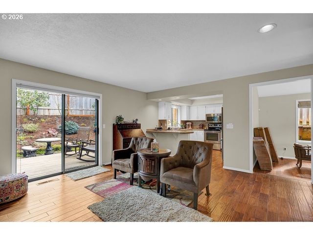 1626 CINNAMON HILL Dr Se, Salem, OR 97306