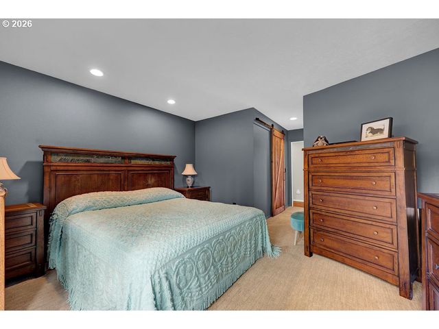 1626 CINNAMON HILL Dr Se, Salem, OR 97306