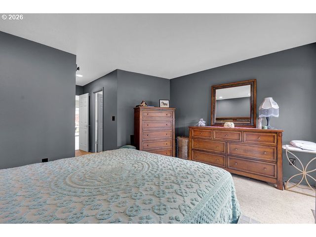 1626 CINNAMON HILL Dr Se, Salem, OR 97306