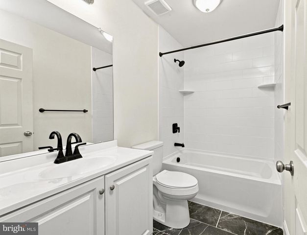 805 BUFFALO CT, Deptford, NJ 08096