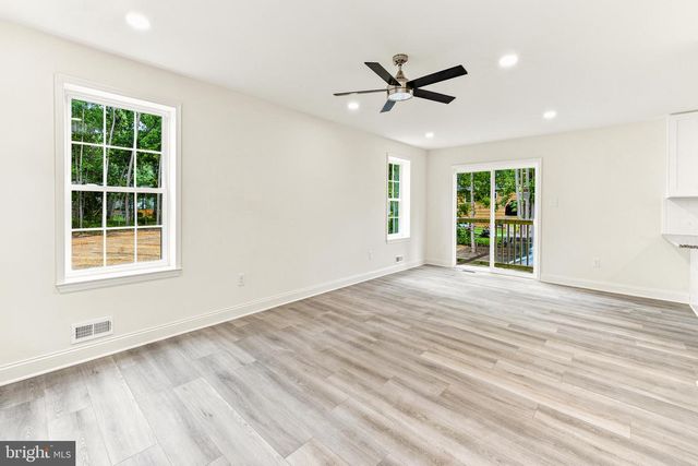 805 BUFFALO CT, Deptford, NJ 08096