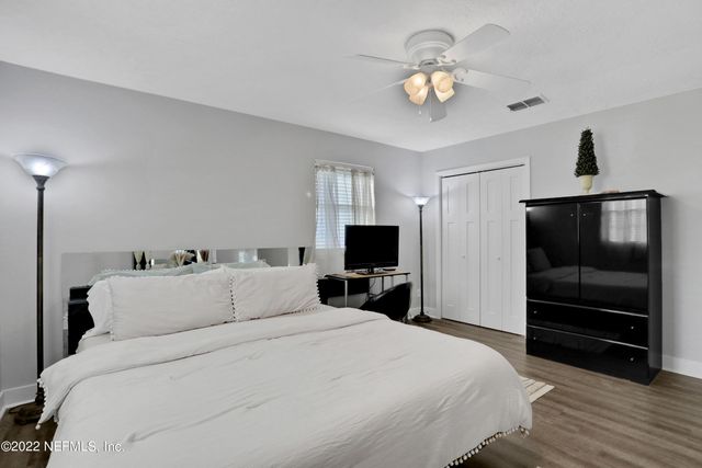 6656 RAMOTH Drive, Jacksonville, FL 32226